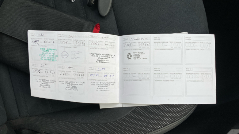 Nissan Juke 1.2 DiG-T N-Connecta 5dr Petrol Hatchback